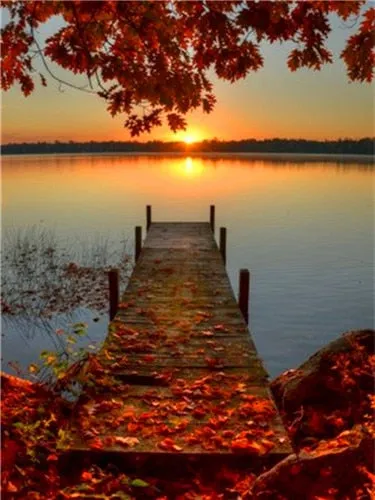 Autumn Lake Scenery | Full Round Drill 5D Rhinestones | DIY Scenic Diamond Painting Kit | Horizon Sun