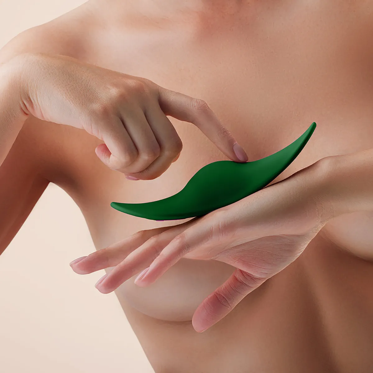 FemmeFunn Unda Clitoral Stimulator