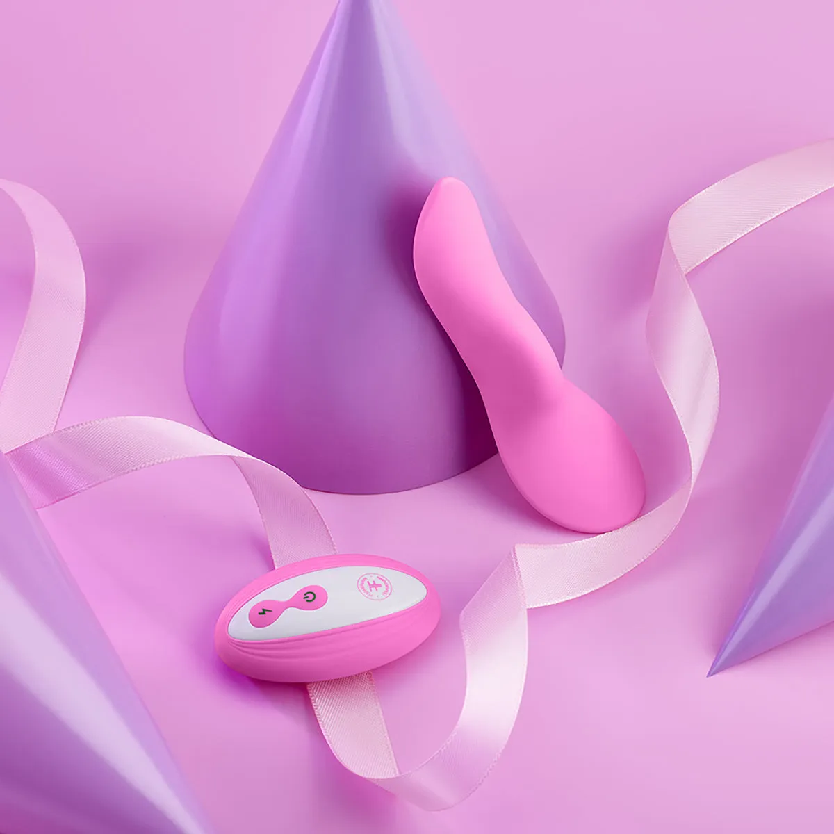 FemmeFunn Unda Clitoral Stimulator