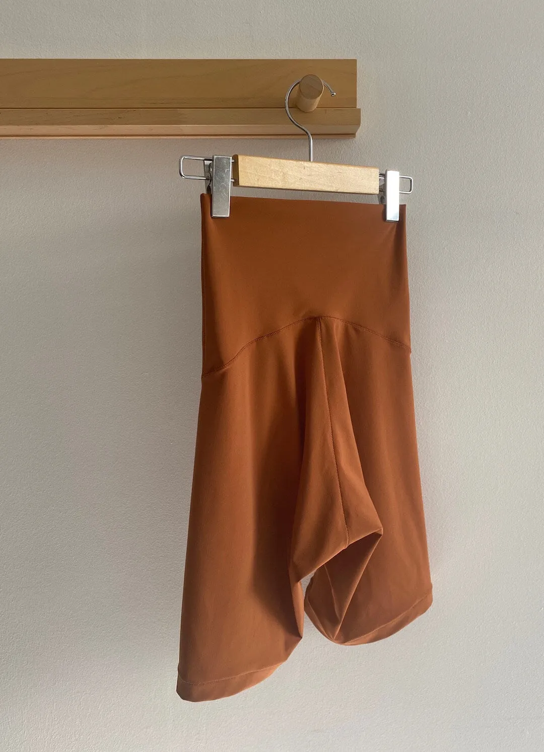 High Top Midi Short in Persimmon - 7"