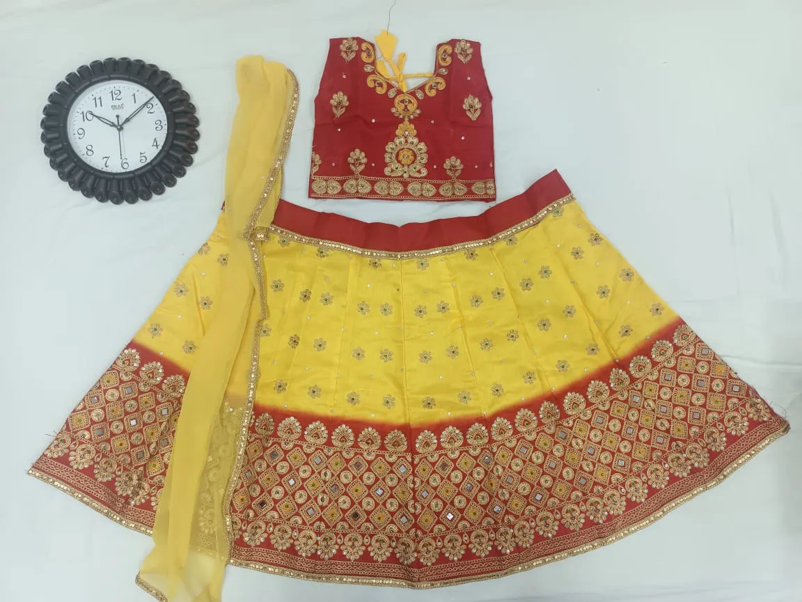 PADDING KIDS LEHENGA