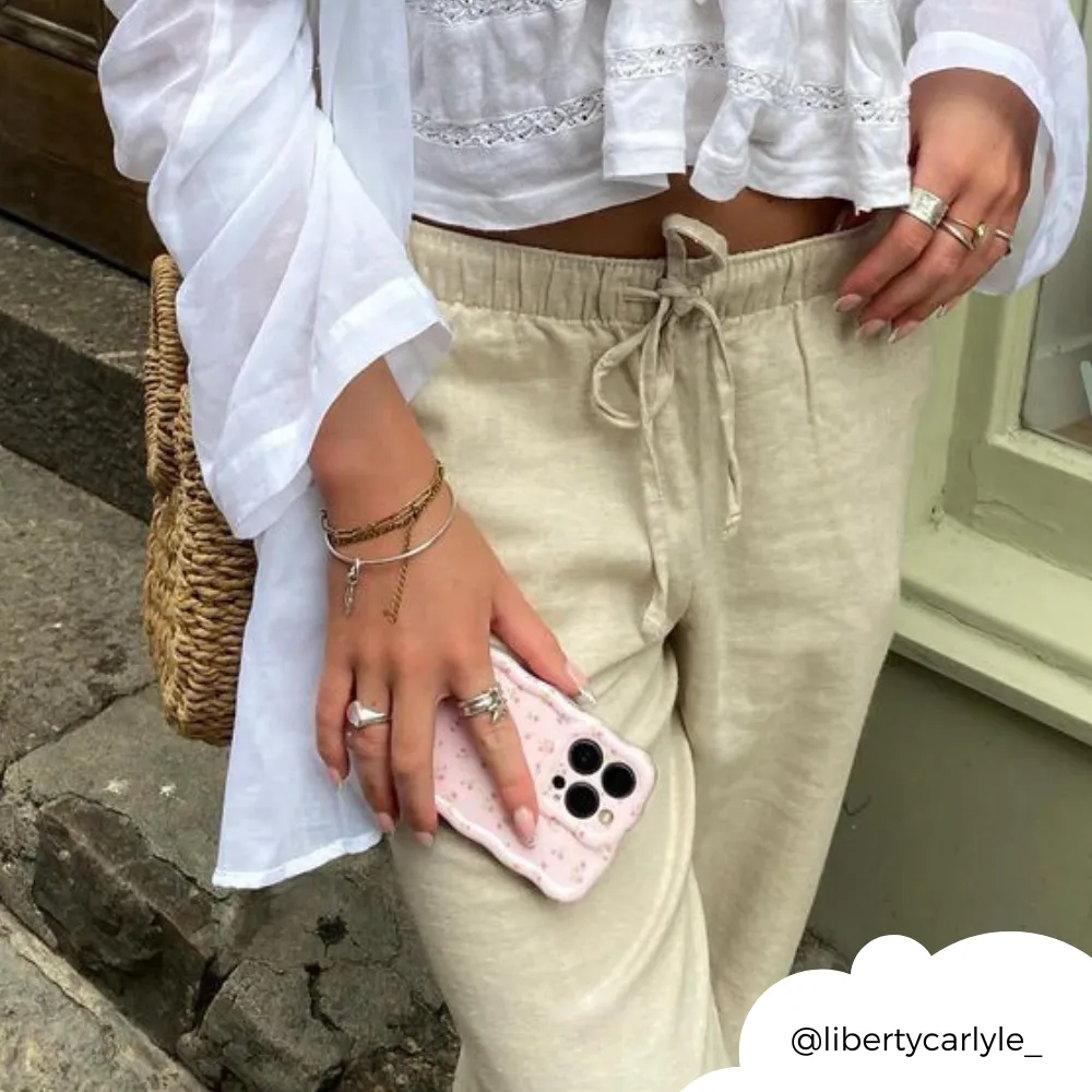 Wavy Phone Case - Ditsy Floral Pink